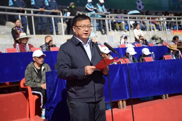 迈阿密国际官方：21岁中场克雷马斯基转会加盟帕尔马